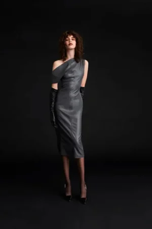 Online Aniye BY Carly Vestido